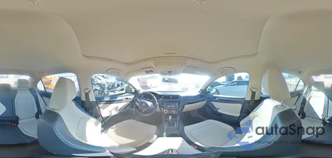 2015 Volkswagen Jetta Sel z USA, uszkodzony, nr VIN 3VWL07AJ1FM305751